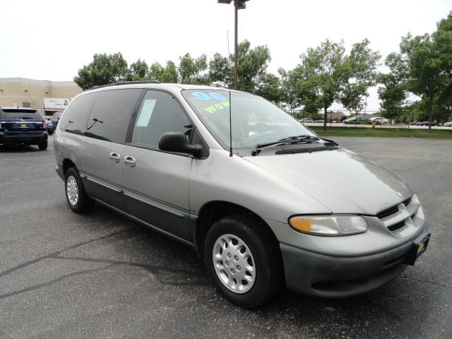 1996 Dodge Grand Caravan X