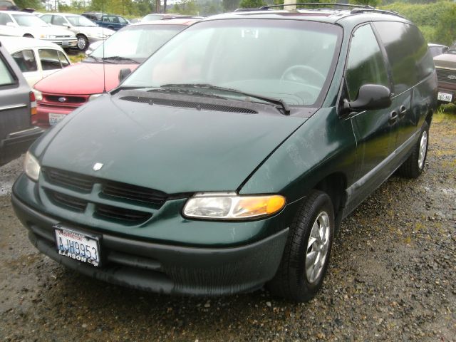 1997 Dodge Grand Caravan SE