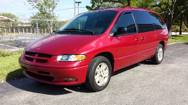 1997 Dodge Grand Caravan T6 AWD Leather Moonroof Navigation