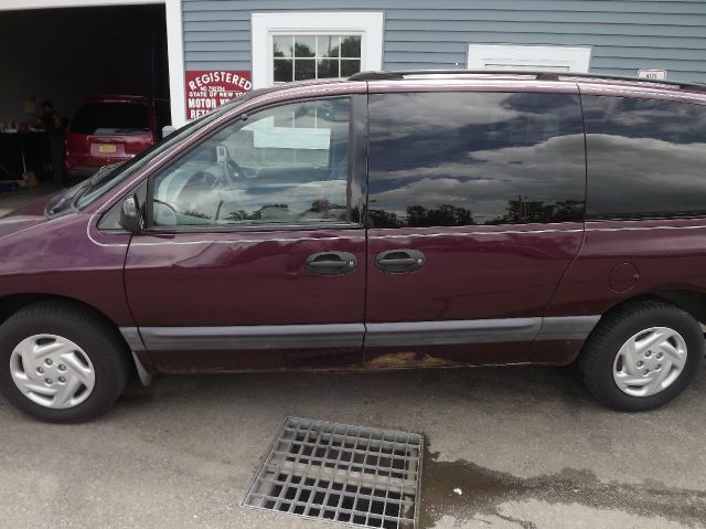 1998 Dodge Grand Caravan SW 4DR