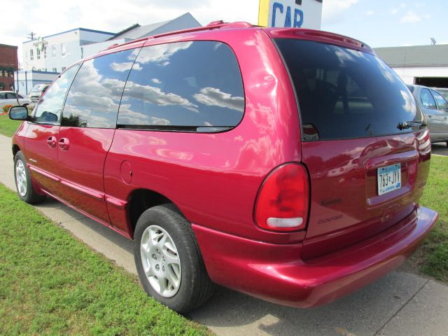 1998 Dodge Grand Caravan SE