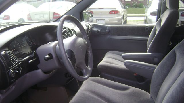 1998 Dodge Grand Caravan SE