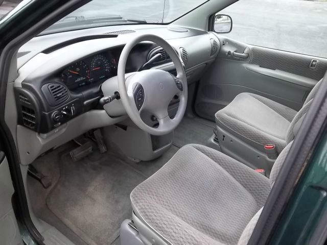 1999 Dodge Grand Caravan SE