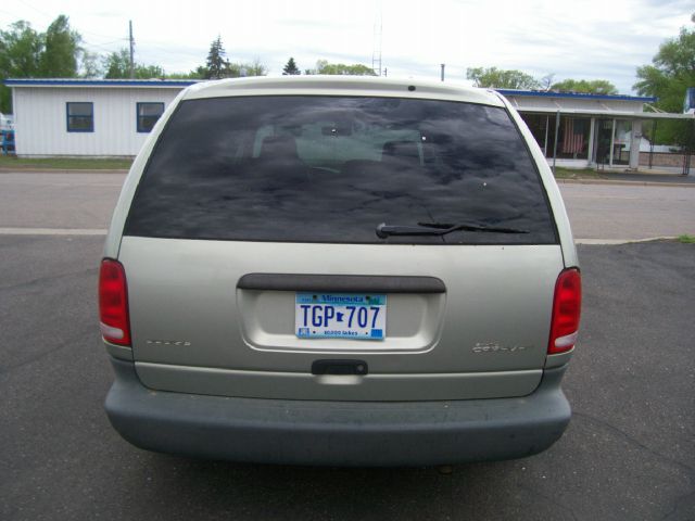 1999 Dodge Grand Caravan Base