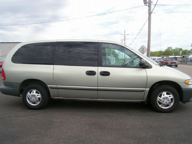 1999 Dodge Grand Caravan Base