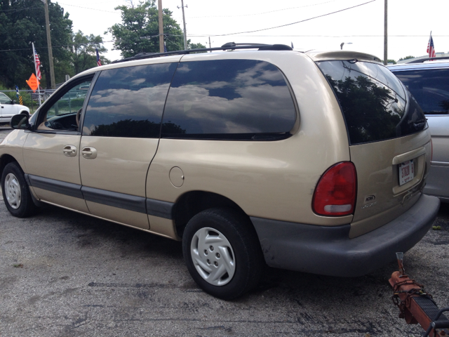 1999 Dodge Grand Caravan SE