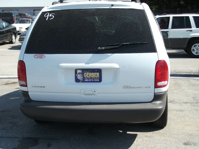 1999 Dodge Grand Caravan SE