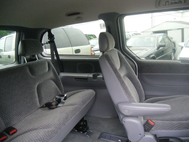 1999 Dodge Grand Caravan SE