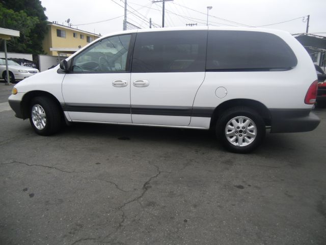 1999 Dodge Grand Caravan SE