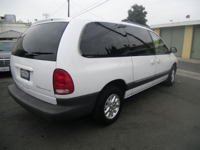 1999 Dodge Grand Caravan SE