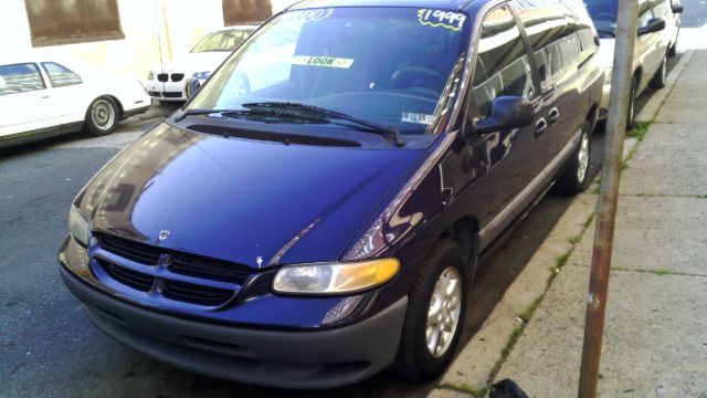 1999 Dodge Grand Caravan SE