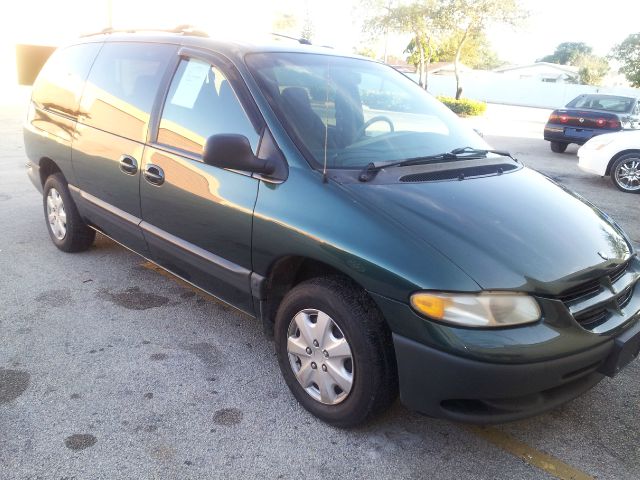 1999 Dodge Grand Caravan SE