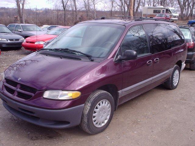 1999 Dodge Grand Caravan SE