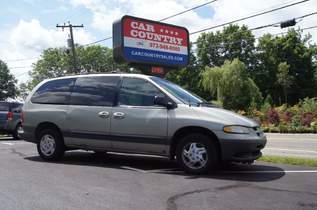 1999 Dodge Grand Caravan SE