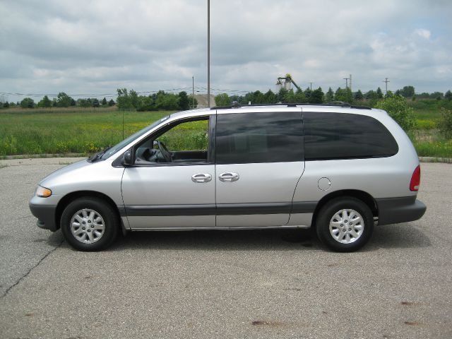 2000 Dodge Grand Caravan SE