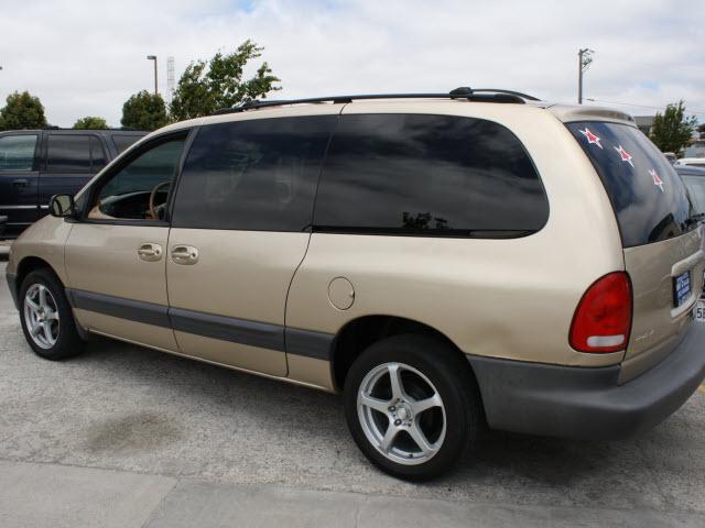 2000 Dodge Grand Caravan SE