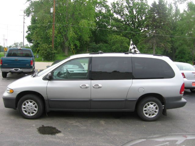 2000 Dodge Grand Caravan X