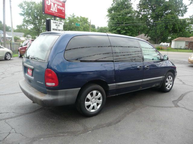 2000 Dodge Grand Caravan SE