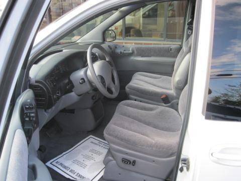 2000 Dodge Grand Caravan Luxury Edition