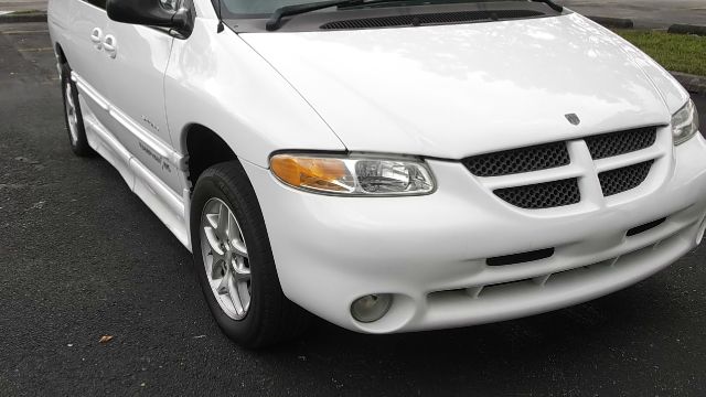 2000 Dodge Grand Caravan XLE, AWD, Leather