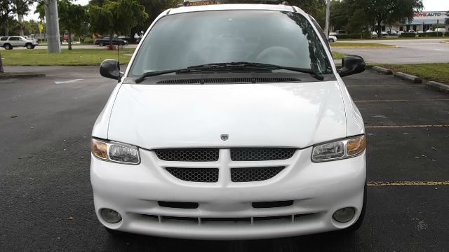 2000 Dodge Grand Caravan XLE, AWD, Leather