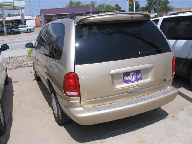 2000 Dodge Grand Caravan W8