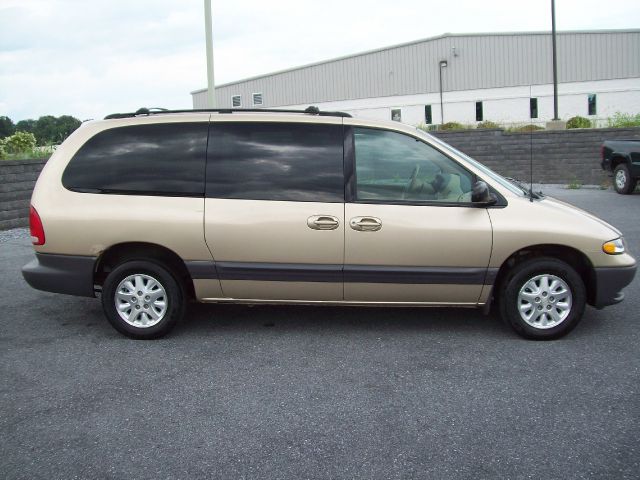 2000 Dodge Grand Caravan SE