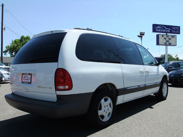 2000 Dodge Grand Caravan SE