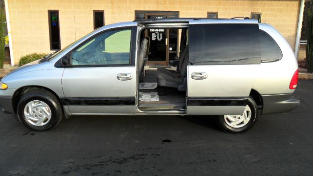 2000 Dodge Grand Caravan SE