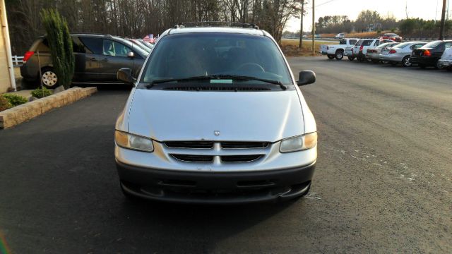 2000 Dodge Grand Caravan SE