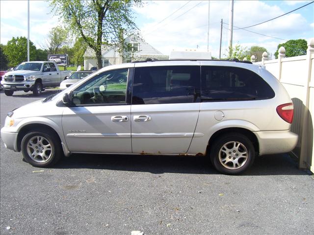 2001 Dodge Grand Caravan LW2