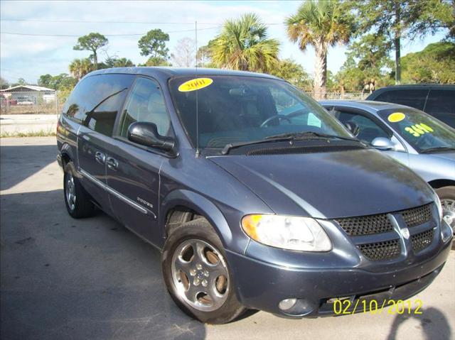 2001 Dodge Grand Caravan ST Truck Short Crew Cab