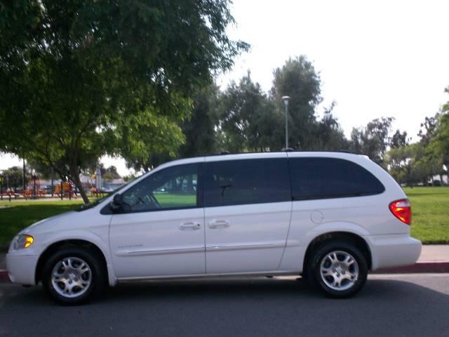 2001 Dodge Grand Caravan LW2