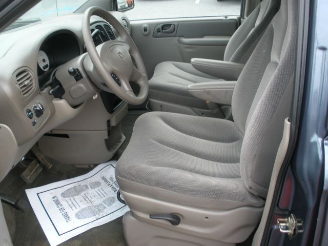 2002 Dodge Grand Caravan SE