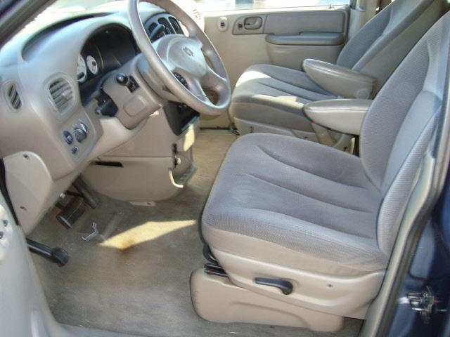 2002 Dodge Grand Caravan SE