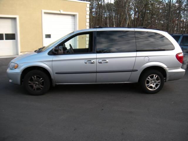 2002 Dodge Grand Caravan 2500 12 Passenger Van