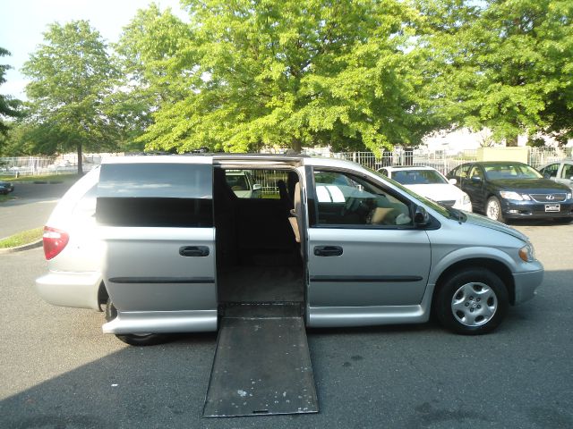 2003 Dodge Grand Caravan LS Premium Package