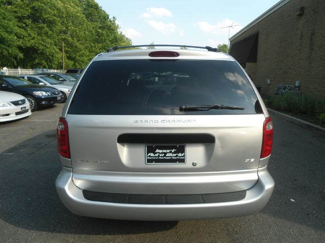 2003 Dodge Grand Caravan LS Premium Package