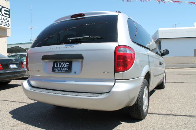 2003 Dodge Grand Caravan SE