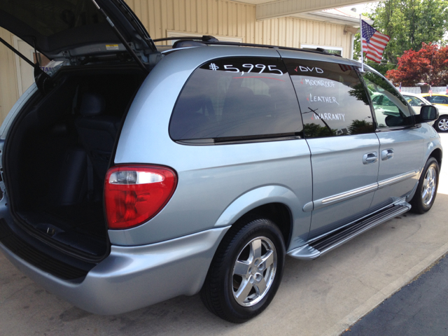 2003 Dodge Grand Caravan LW2