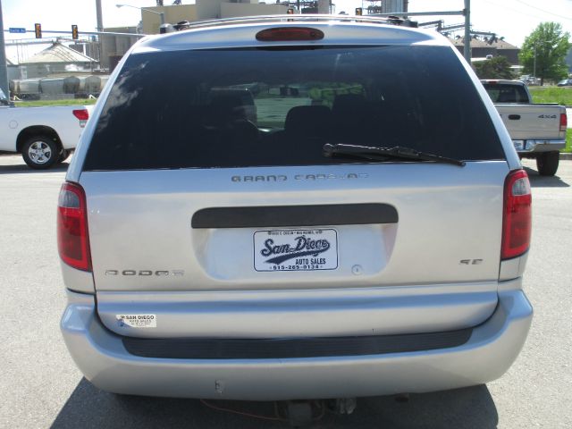 2003 Dodge Grand Caravan SE