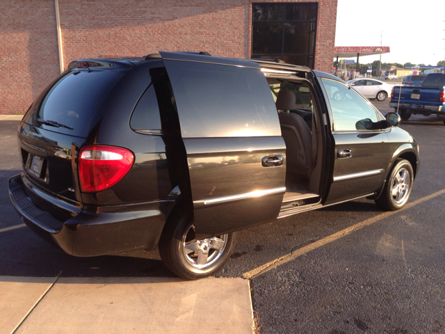 2003 Dodge Grand Caravan LW2