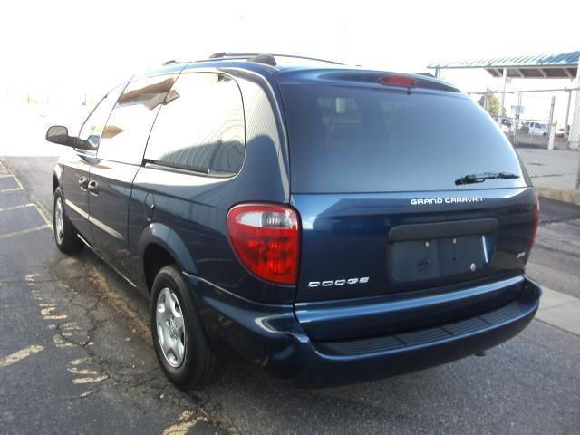 2003 Dodge Grand Caravan SE