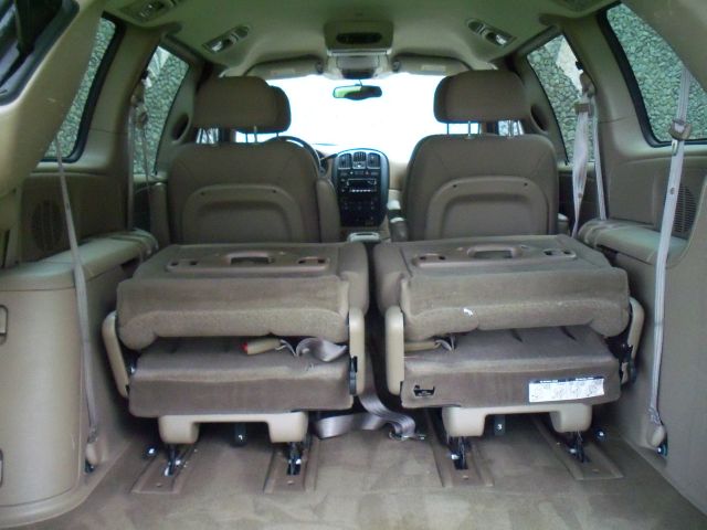 2003 Dodge Grand Caravan LW2