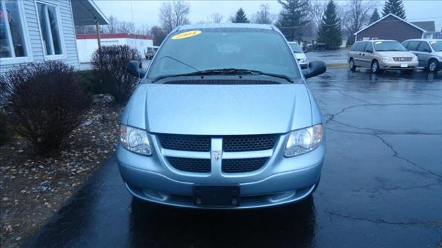 2004 Dodge Grand Caravan W8