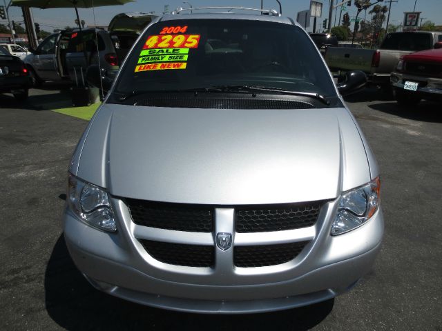 2004 Dodge Grand Caravan S