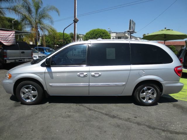 2004 Dodge Grand Caravan S