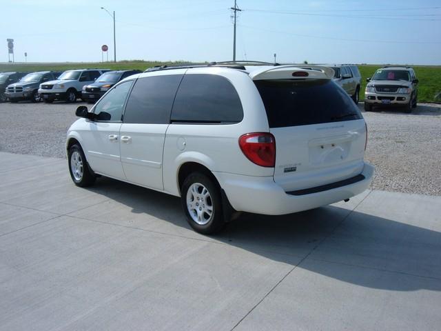 2004 Dodge Grand Caravan S