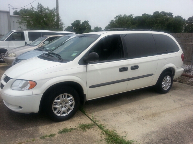 2004 Dodge Grand Caravan SE