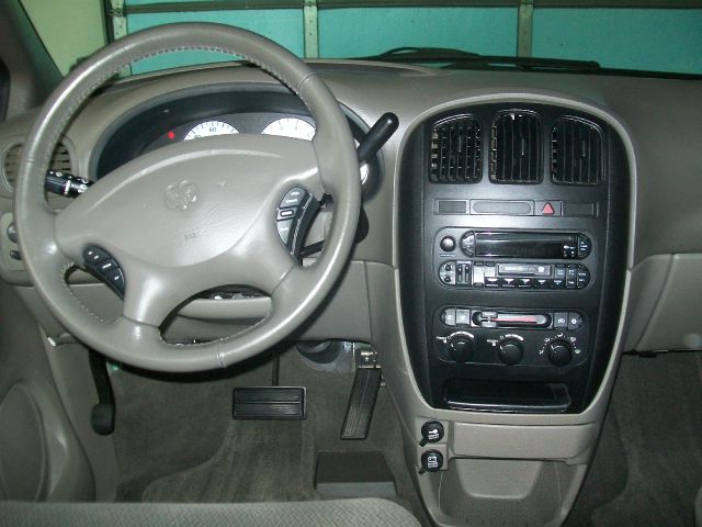 2004 Dodge Grand Caravan S